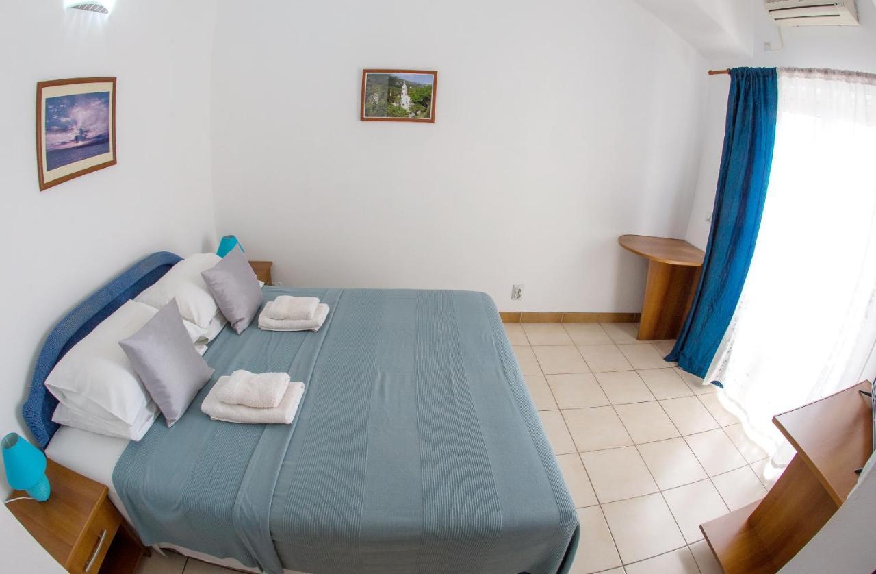 Apartments & Rooms Nikolic Budua Esterno foto