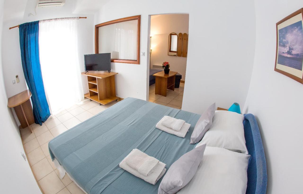 Apartments & Rooms Nikolic Budua Esterno foto
