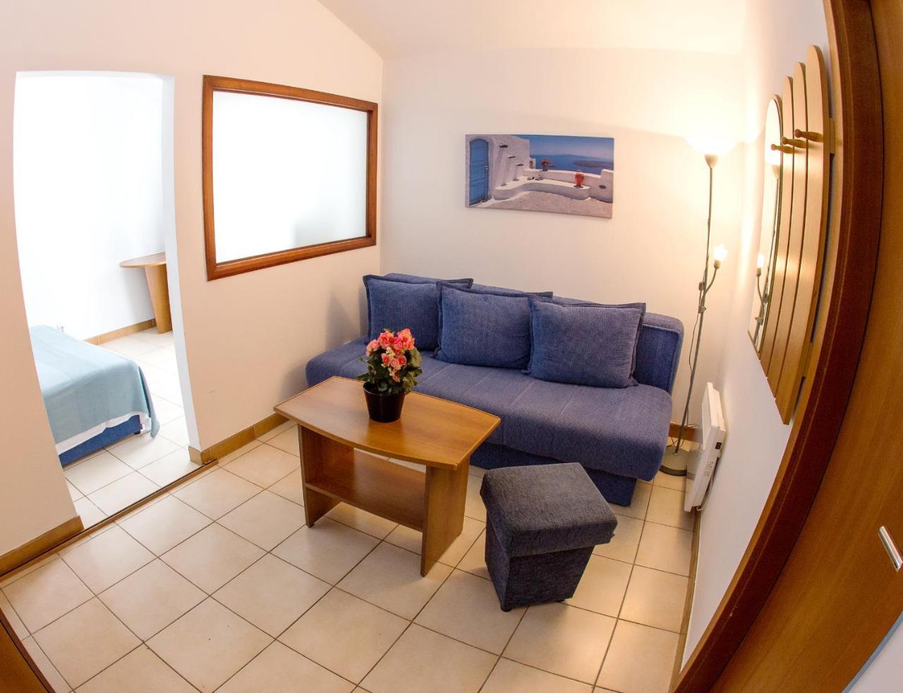 Apartments & Rooms Nikolic Budua Esterno foto