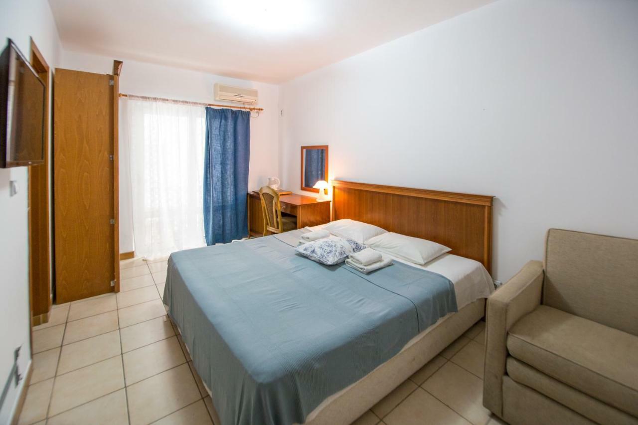 Apartments & Rooms Nikolic Budua Esterno foto